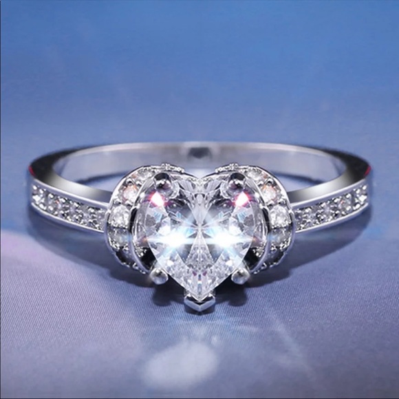 Jewelry - New Sterling Silver Stamped Diamond Ring